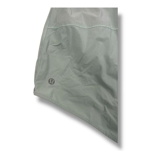 Lululemon Run Pace Athletic Green Shorts Size 8 - Picture 5 of 6